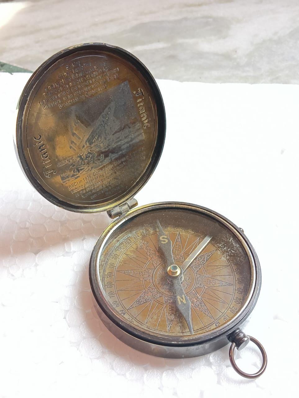 Titanic Pocket Compass | Brass Antique Nautical Compass | Vintage Marine Gift | Reproduction Compass for Travel, Desk