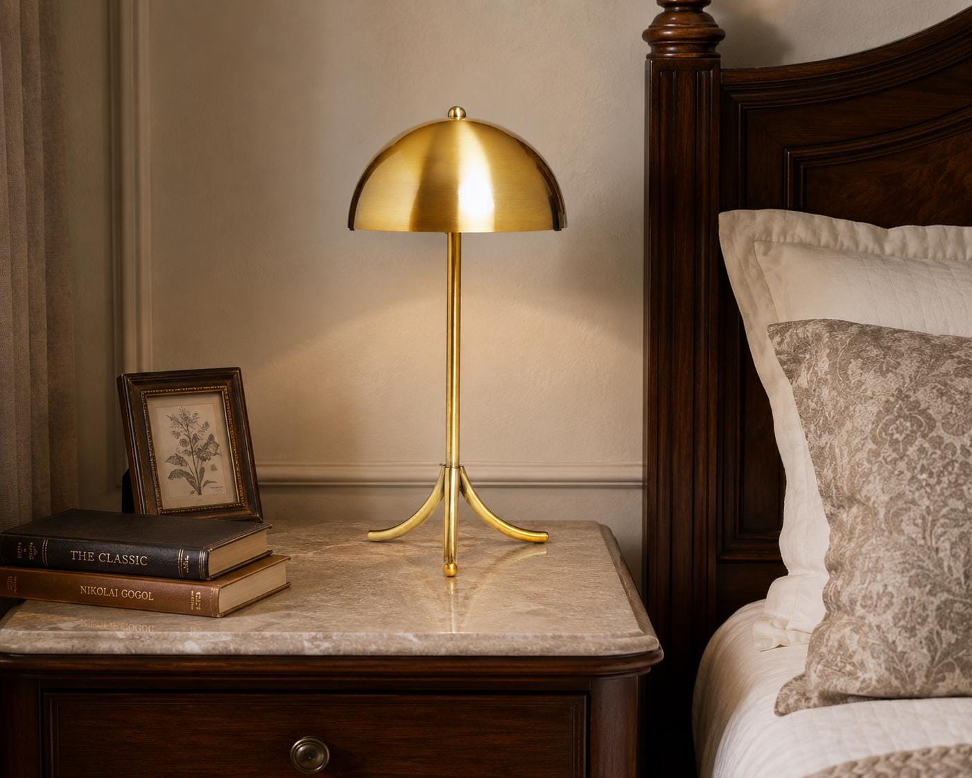 Italian Brass Mushroom Table Lamp, Mid Century Modern Dome Lamp, Vintage Bedside Reading Light, Luxury Desk Lamp, MCM Decor