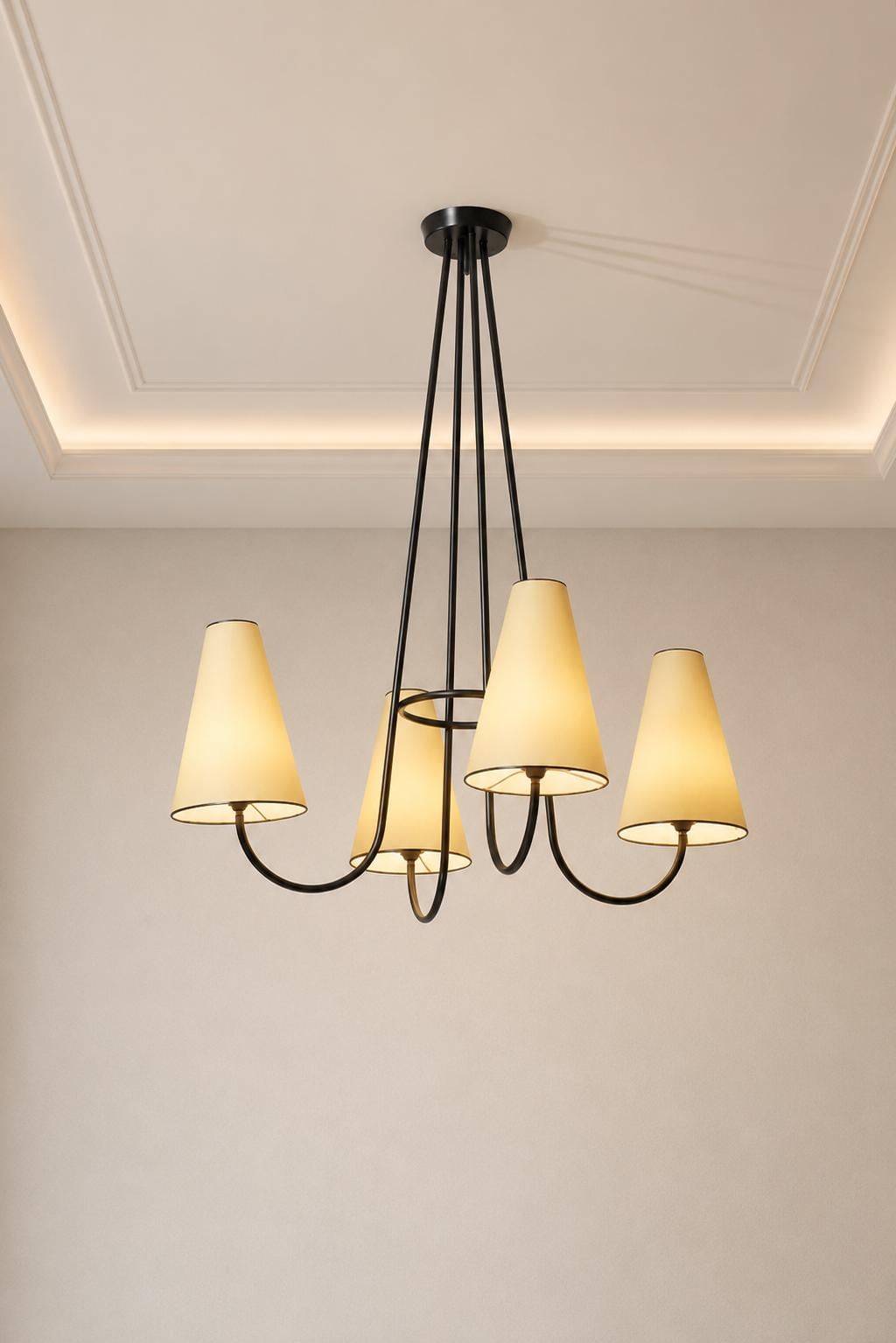 Mid Century Modern 4 Light Chandelier, Black Metal Ceiling Light, Cone Shade Pendant lamp Modern Dining Room Lighting Fixture